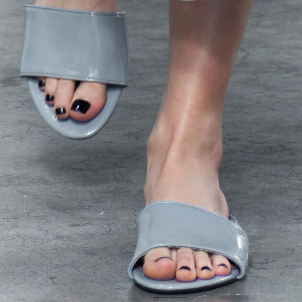 ZARA Blue Faux Patent Leather Flat Sandals Size 8